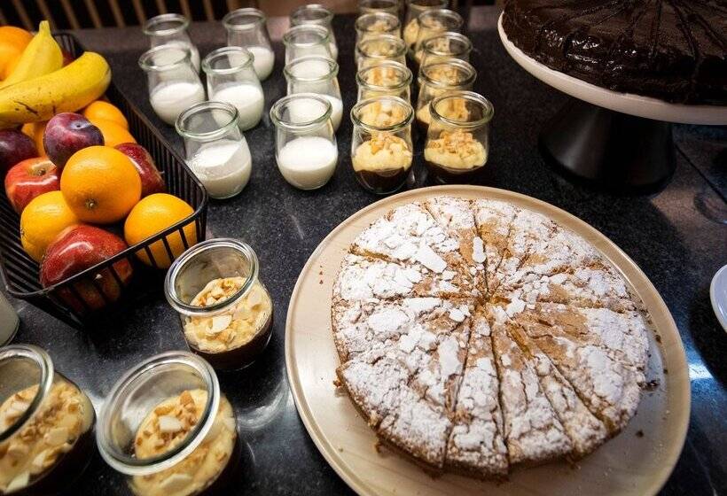 هتل Comtes D’urgell by Nexta