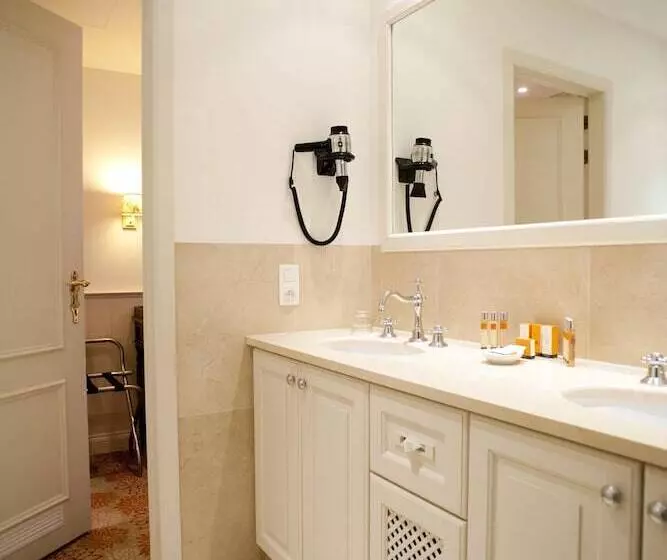 Dukes Palace Residence By Dukes Hotel Collection