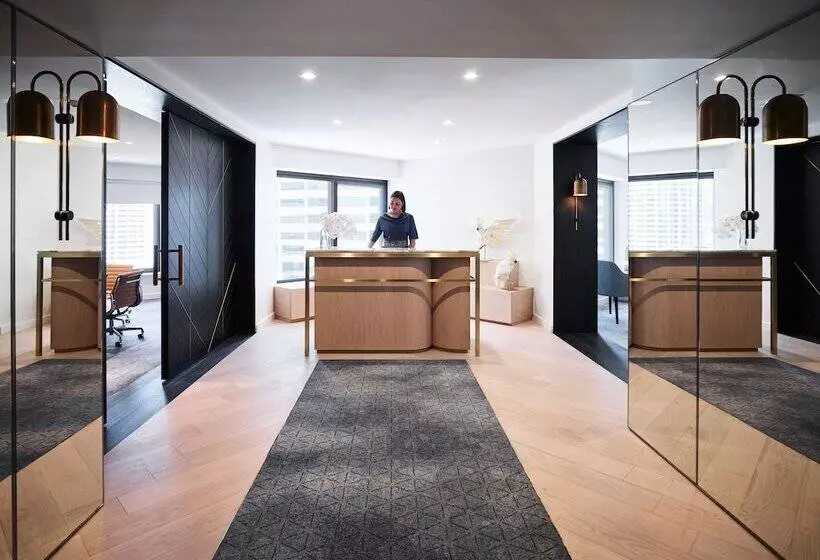 Four Seasons Hotel Sydney