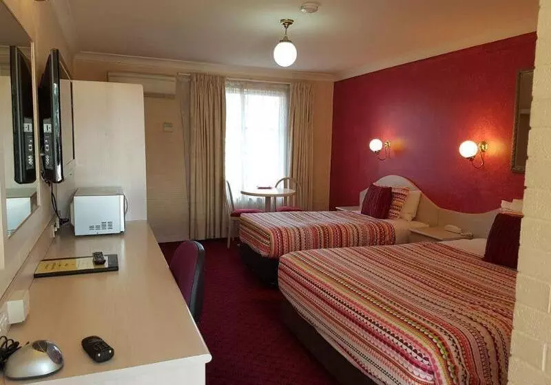 ホテル Golden Age Motor Inn