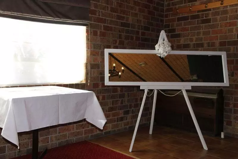 ホテル Golden Age Motor Inn