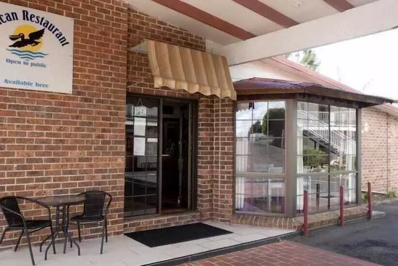 Hotel Riverview Motor Inn