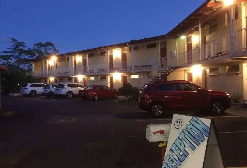 Hotel Riverview Motor Inn