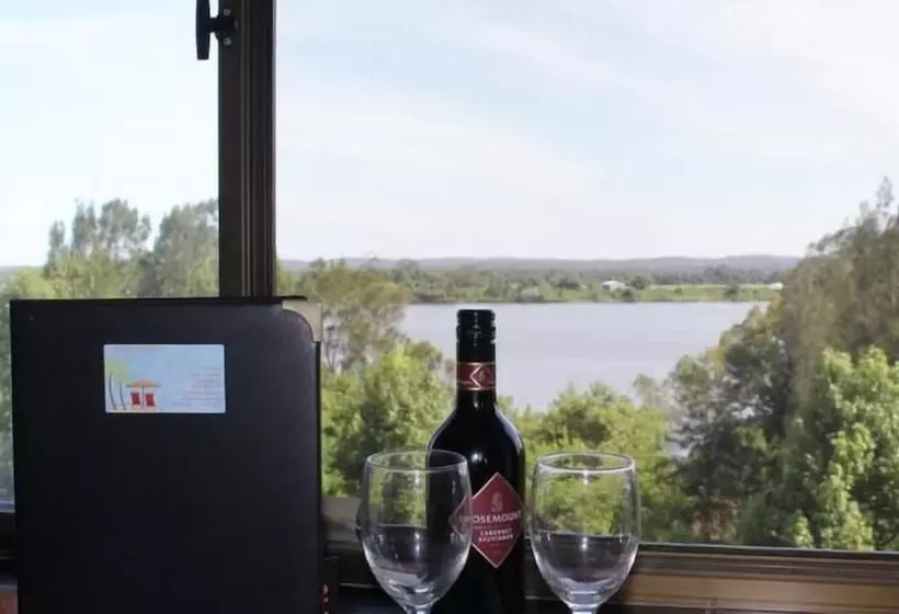 Hotel Riverview Motor Inn