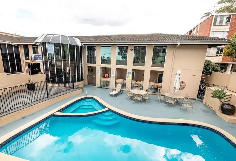 فندق Twin Towers Inn