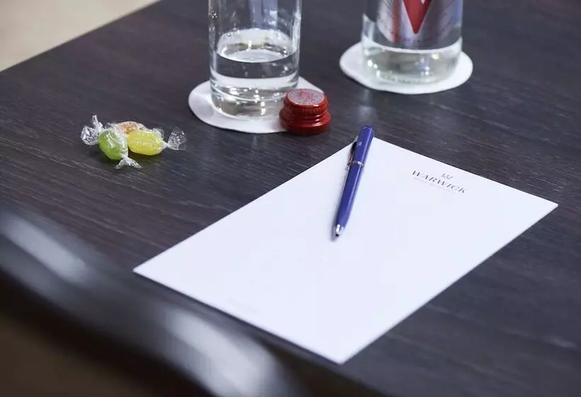 هتل Warwick Brussels Grand Place