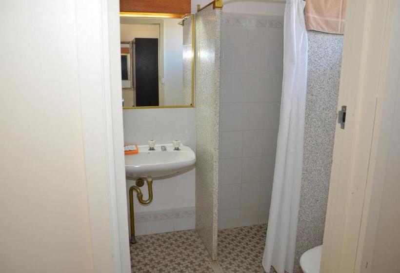 호텔 Warwick Motor Inn