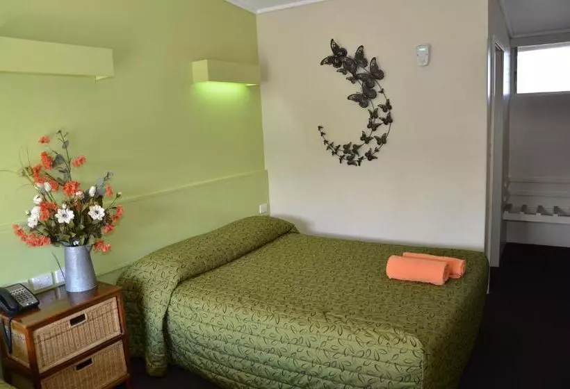 호텔 Warwick Motor Inn