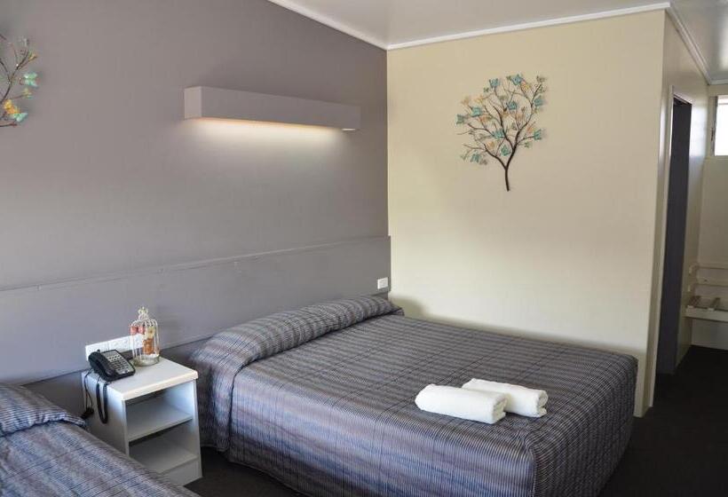 호텔 Warwick Motor Inn