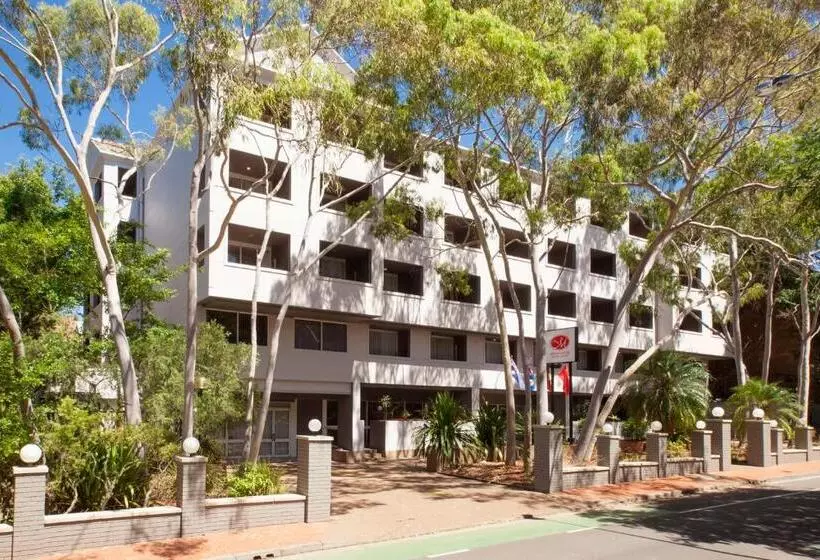 Metro Aspire Hotel Sydney