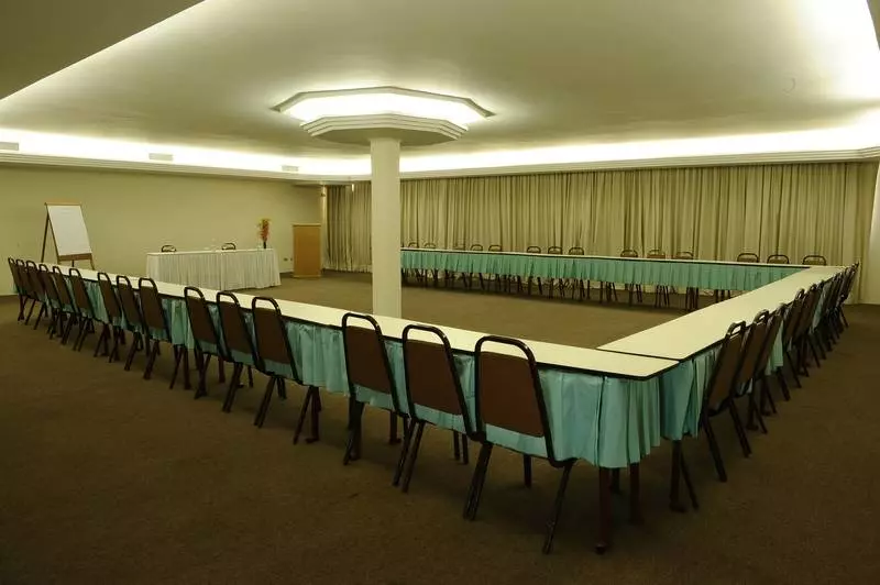 هتل Augusta Boulevard