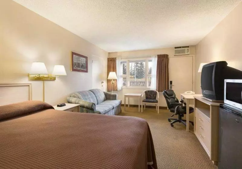 ホテル Calgary North Thriftlodge