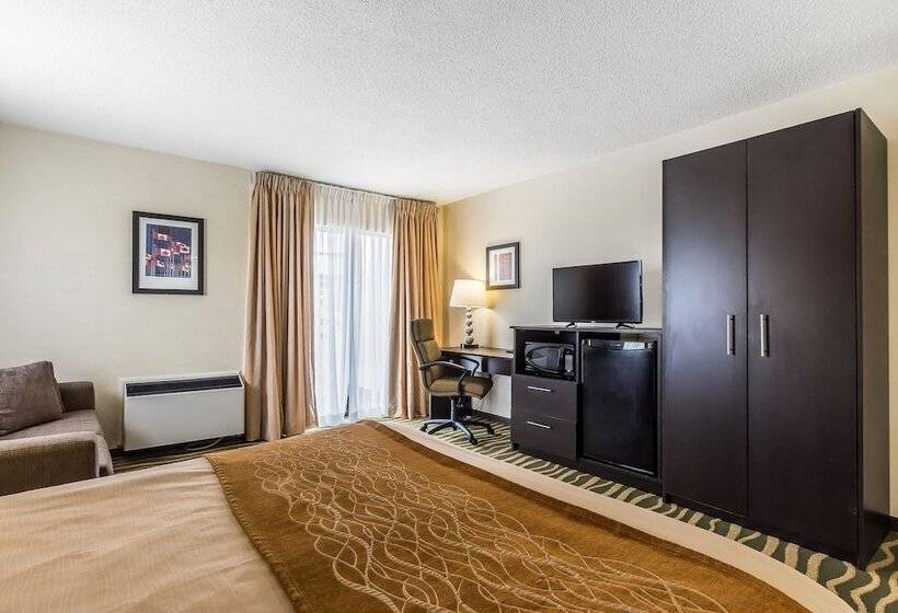 Отель Quality Inn