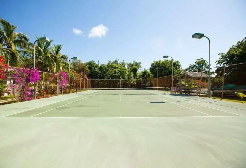 هتل Coral Sands Inn & Cottages