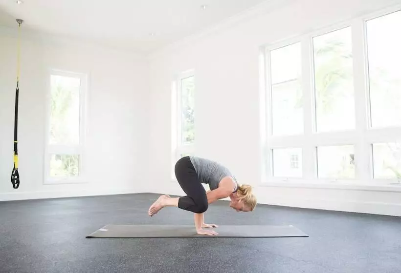 هتل Coral Sands Inn & Cottages