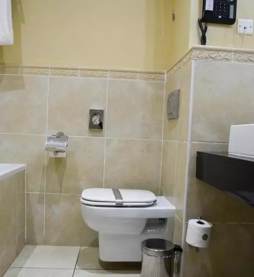 هتل Cresta Thapama