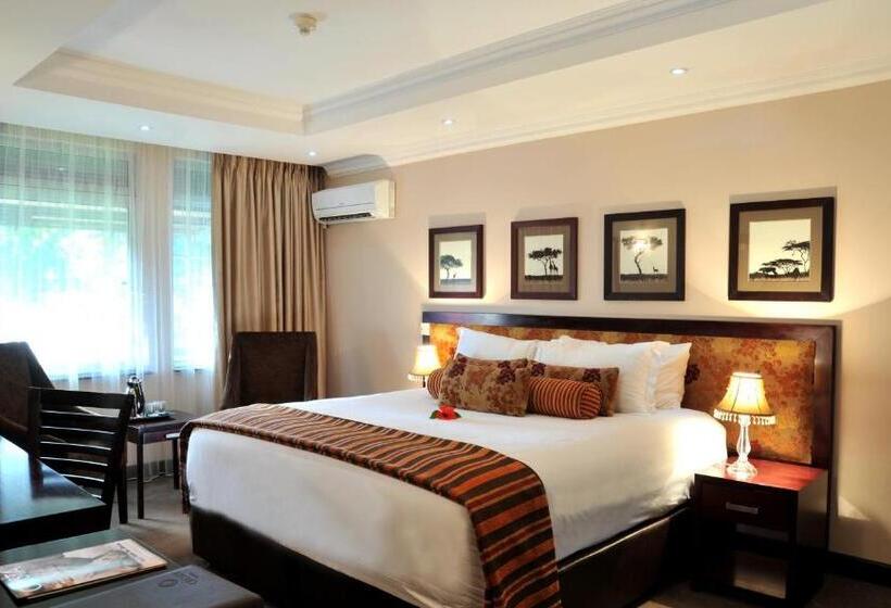 Hotel Cresta Thapama