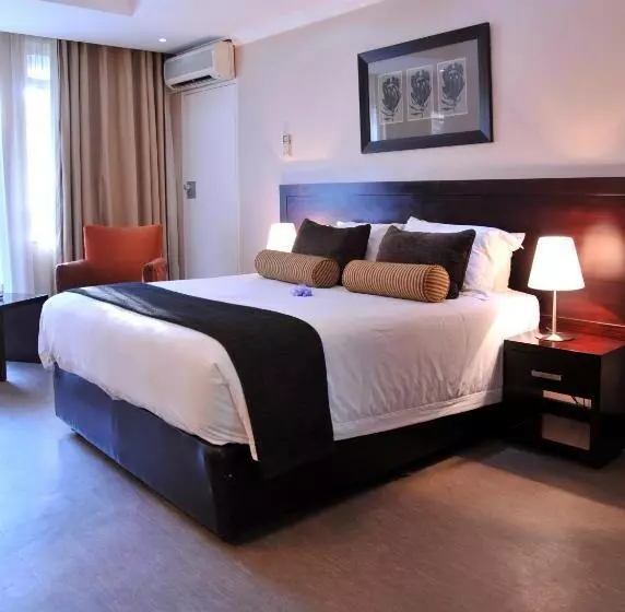 هتل Cresta Thapama