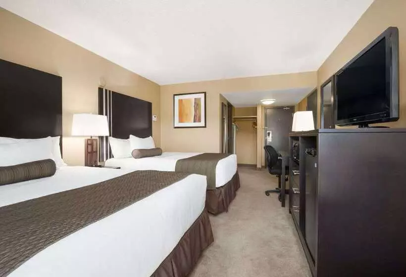 Hotel Days Inn By Wyndham Calgary Northwest