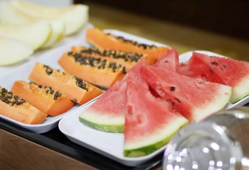 酒店 Days Inn By Wyndham Uberlândia