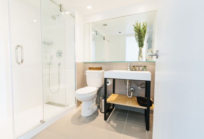 فندق Elk + Avenue