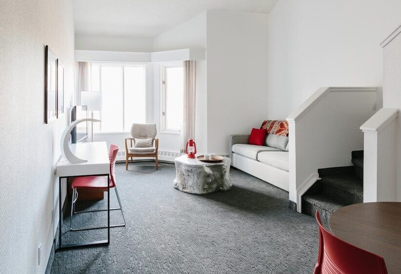 فندق Elk + Avenue