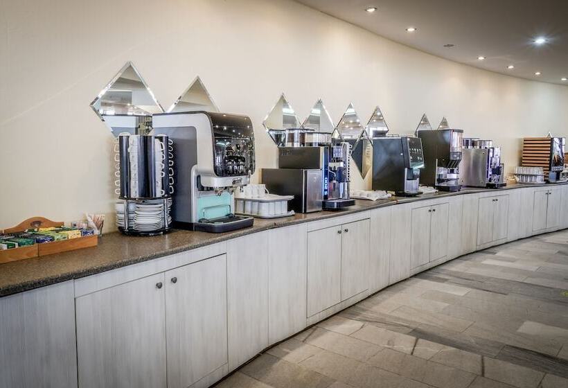 هتل Gergana Ultra All Inclusive