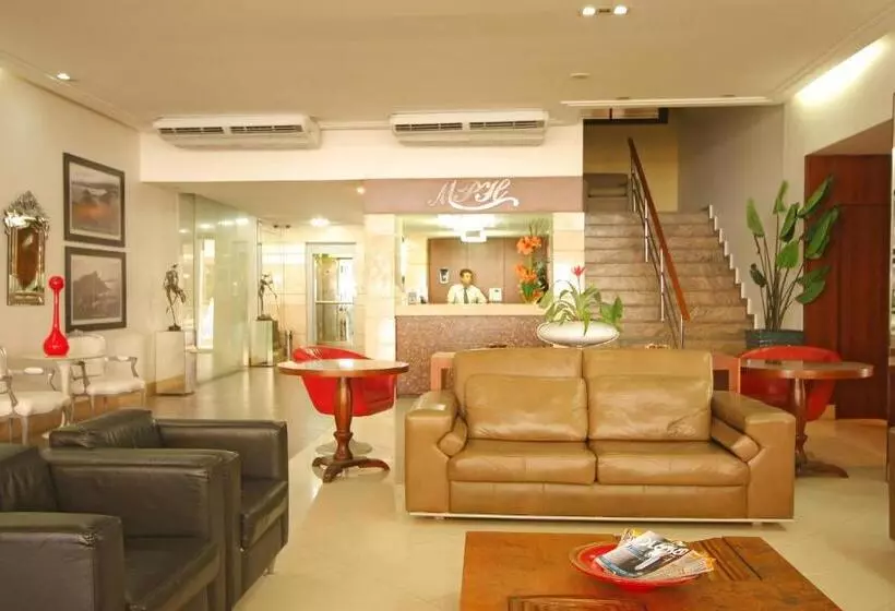 호텔 Malibu Palace