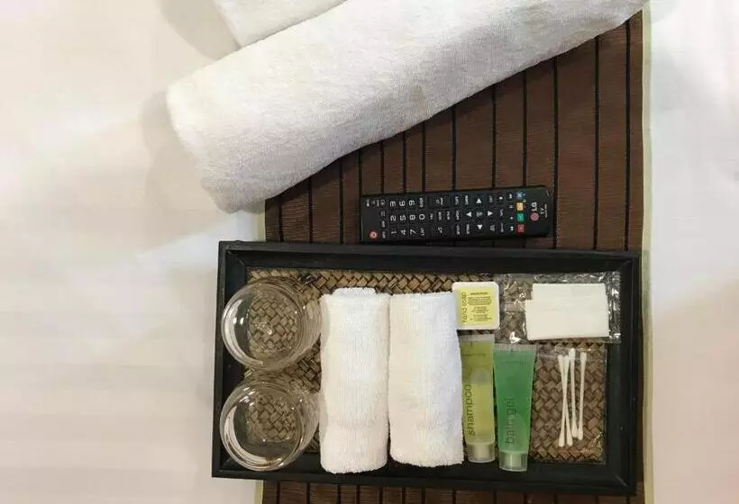 هتل The Capital Residence Suites