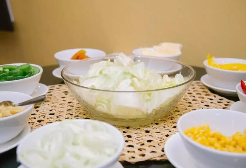 هتل The Capital Residence Suites