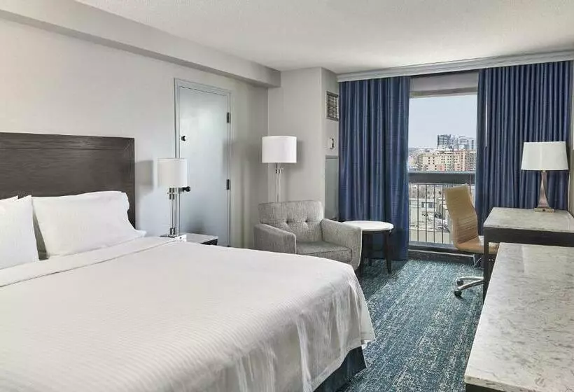 Chelsea Hotel Toronto