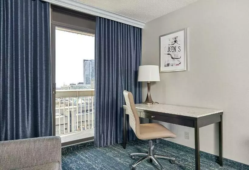 Chelsea Hotel Toronto