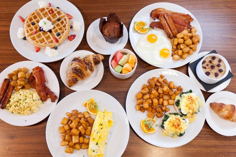 Doubletree By Hilton Windsor Hotel & Suites