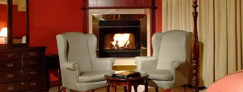 ホテル Auberge La Pinsonniere