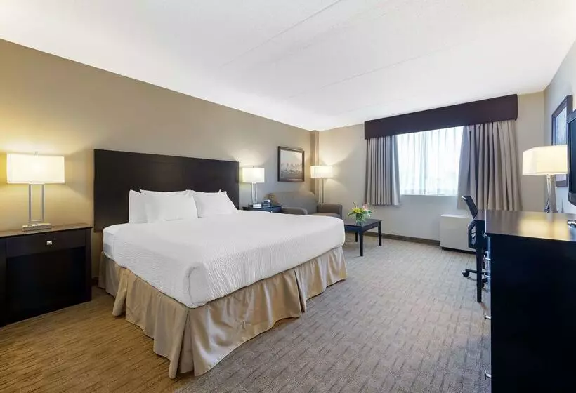 ホテル Best Western Pembroke Inn & Conference Centre