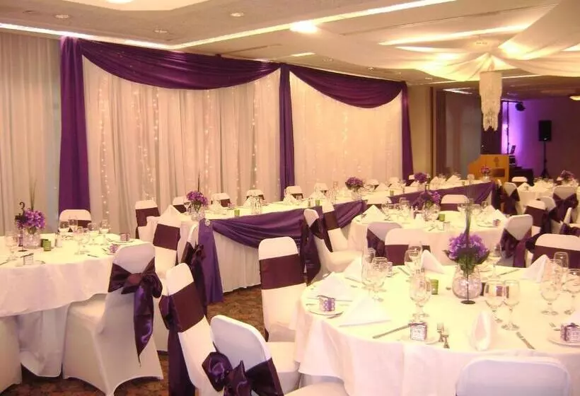 Szálloda Cartier Place Suite