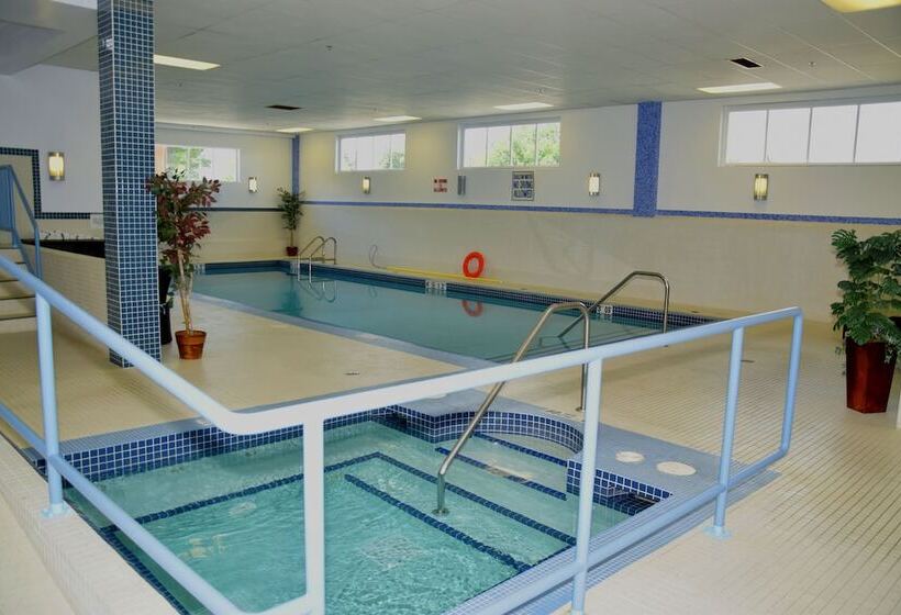 Coast Lethbridge Hotel & Conference Centre