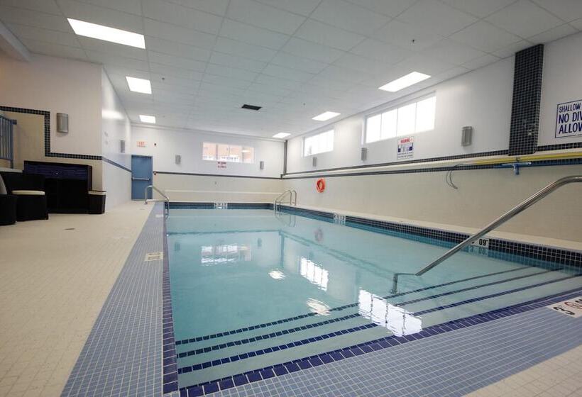 Coast Lethbridge Hotel & Conference Centre