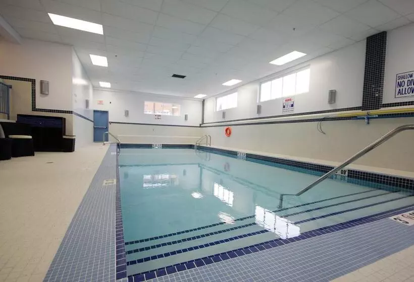 Coast Lethbridge Hotel & Conference Centre