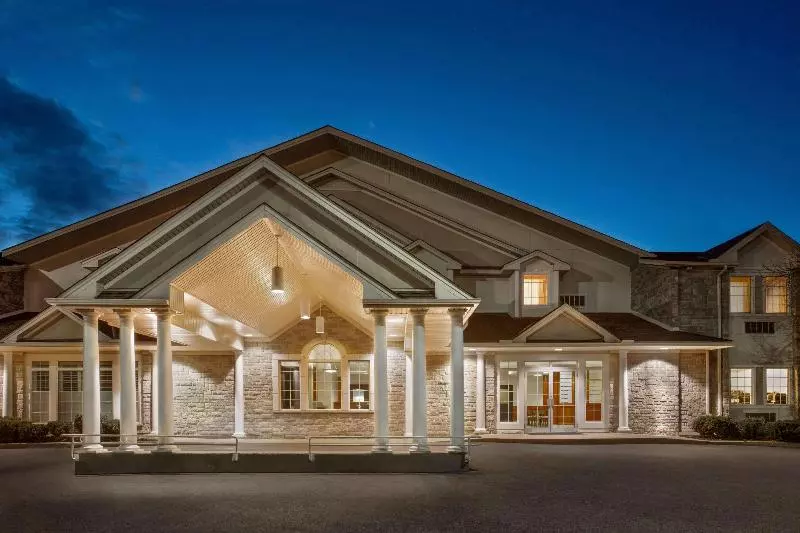 ホテル Days Inn By Wyndham Guelph