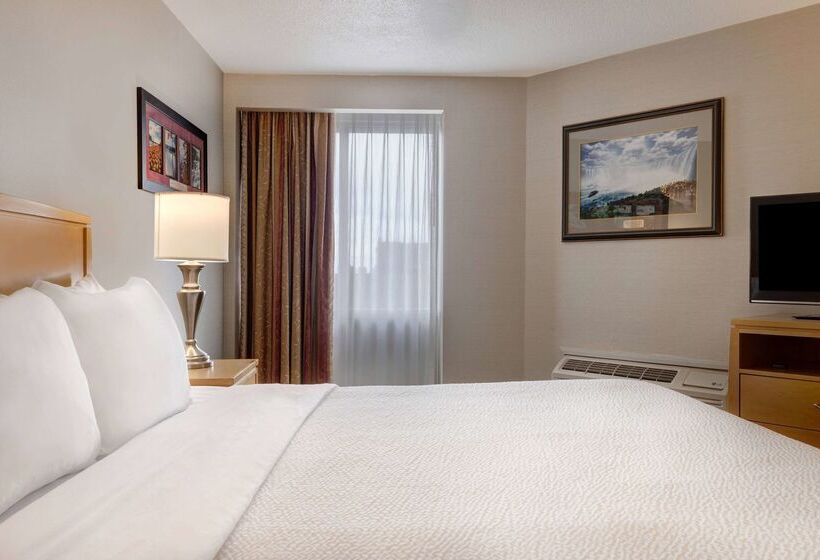 Hotel Days Inn By Wyndham Niagara Falls Near The Falls