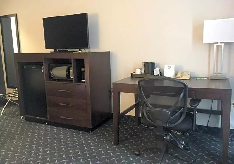 Hotel Days Inn By Wyndham Sarnia Harbourfront