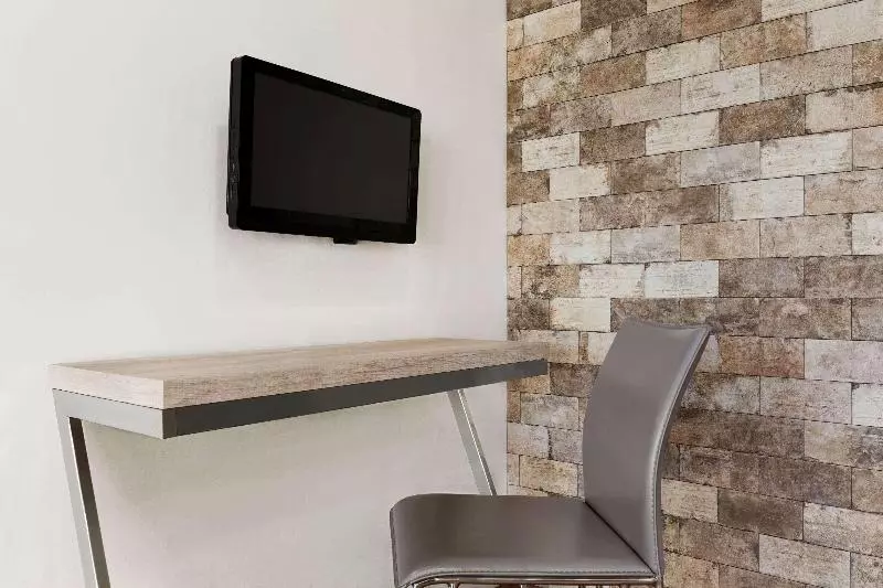 Hotel Days Inn By Wyndham Sarnia Harbourfront