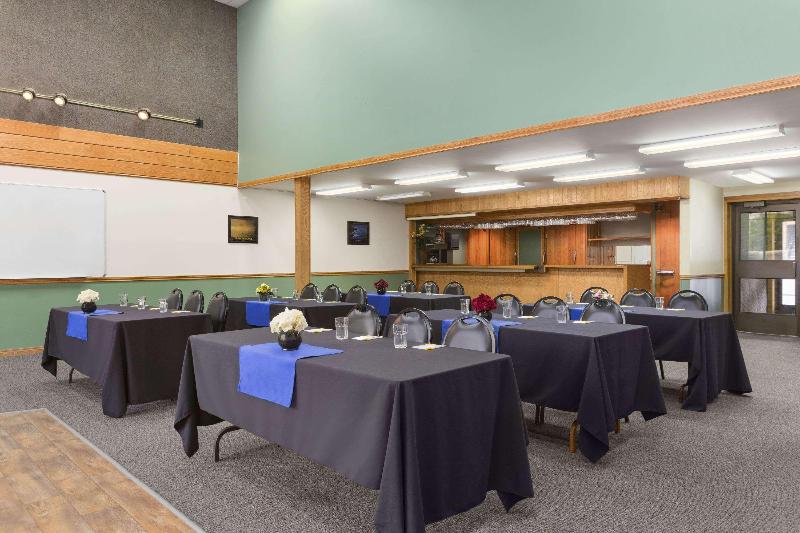 هتل Days Inn Kenora