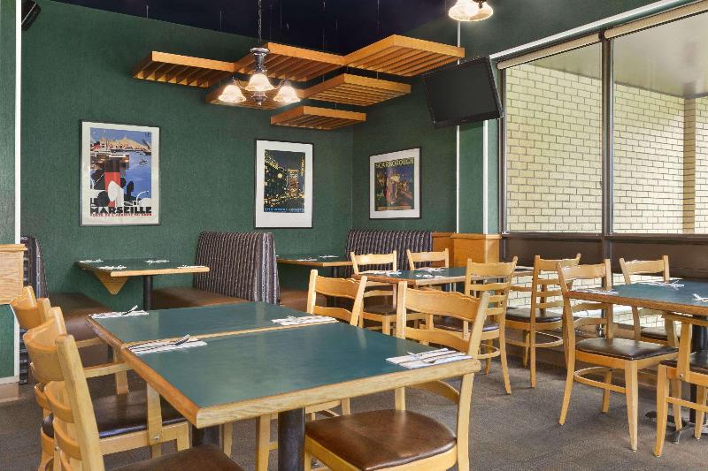 هتل Days Inn Kenora