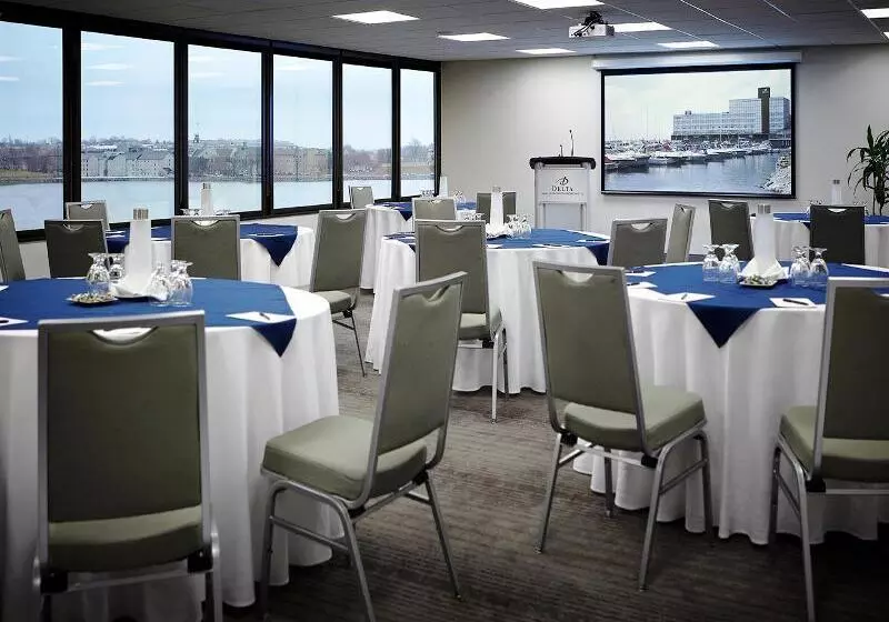 Delta Hotels By Marriott Kingston Waterfront