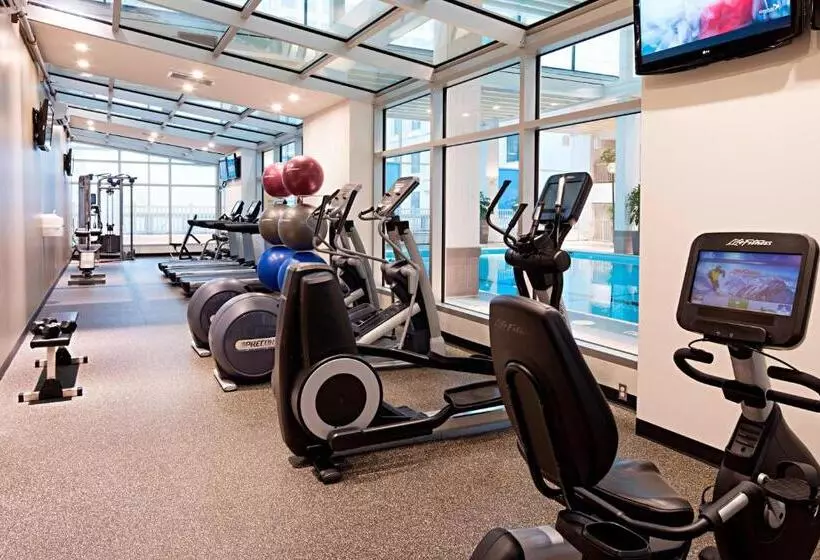 Delta Hotels By Marriott Winnipeg