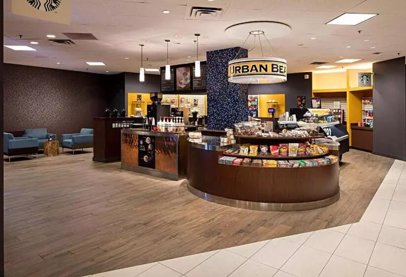 Delta Hotels By Marriott Winnipeg