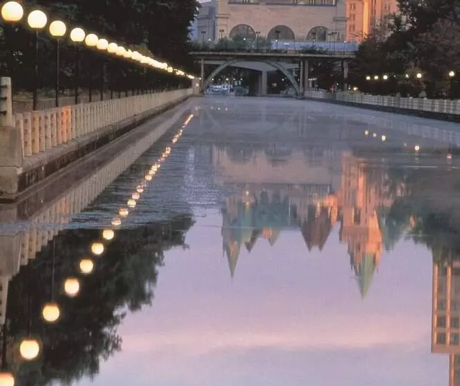 فندق Fairmont Château Laurier