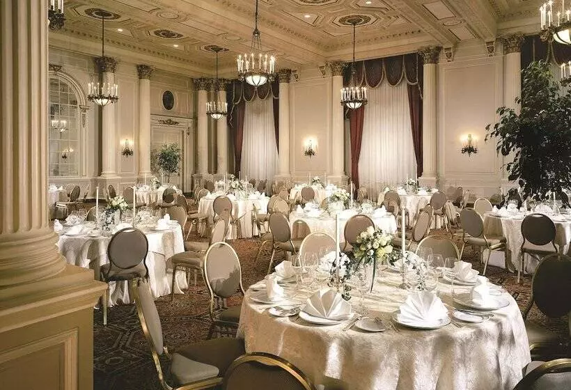 فندق Fairmont Château Laurier